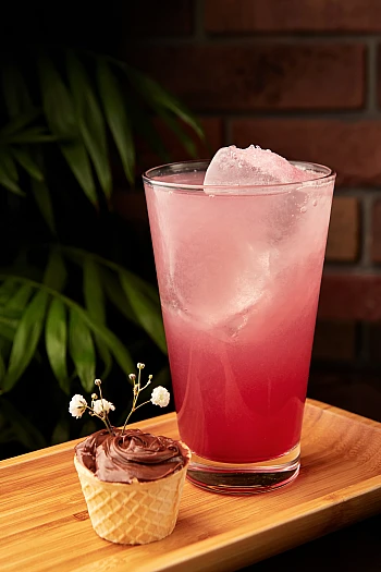 Denys Zaretsky's bar: Heavy luxury for ordinary people, or 45 best drink recipes that you can prepare at home. на Printto.ua