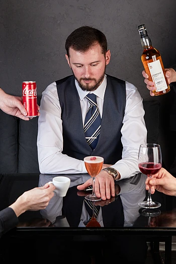 Denys Zaretsky's bar: Heavy luxury for ordinary people, or 45 best drink recipes that you can prepare at home. на Printto.ua